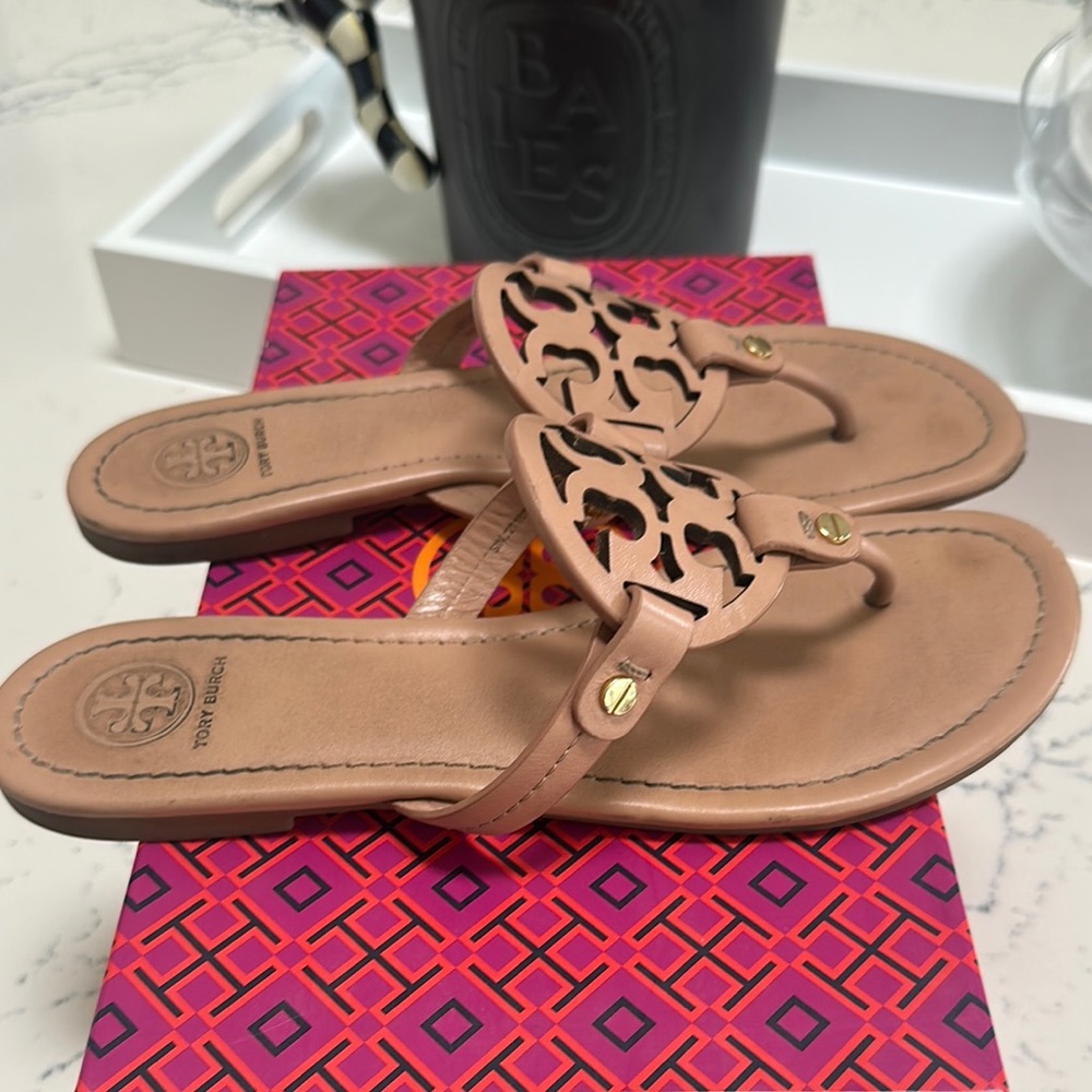 Tory Burch Miller logo sandal in makeup color - Picture 5 of 8